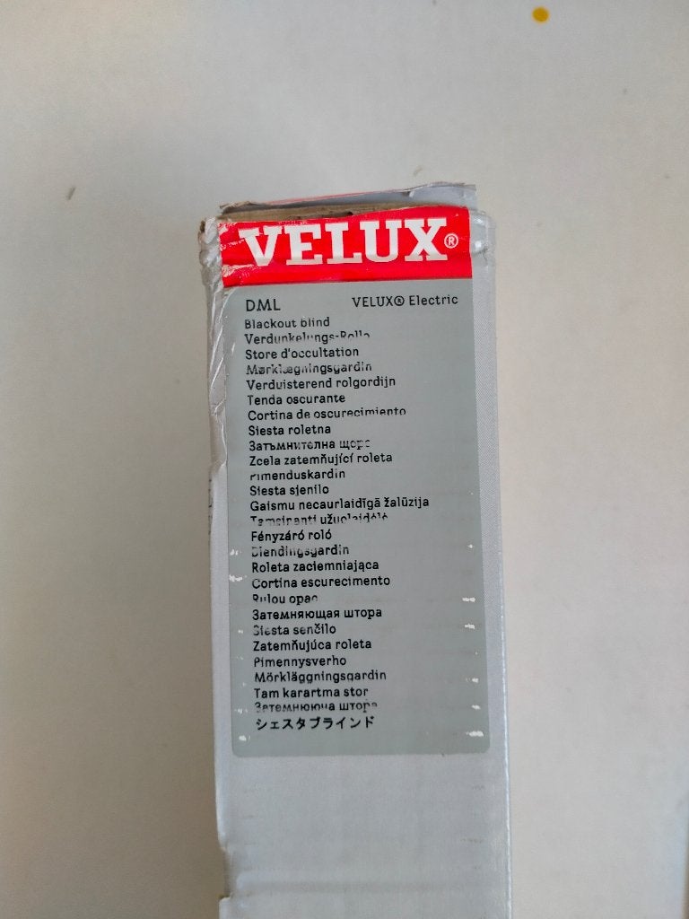 Velux DML SK06 1025KWL Elektrisch verduisterend rolgordijn, Huis en Inrichting, Stoffering | Gordijnen en Lamellen, Ophalen, Rolgordijn