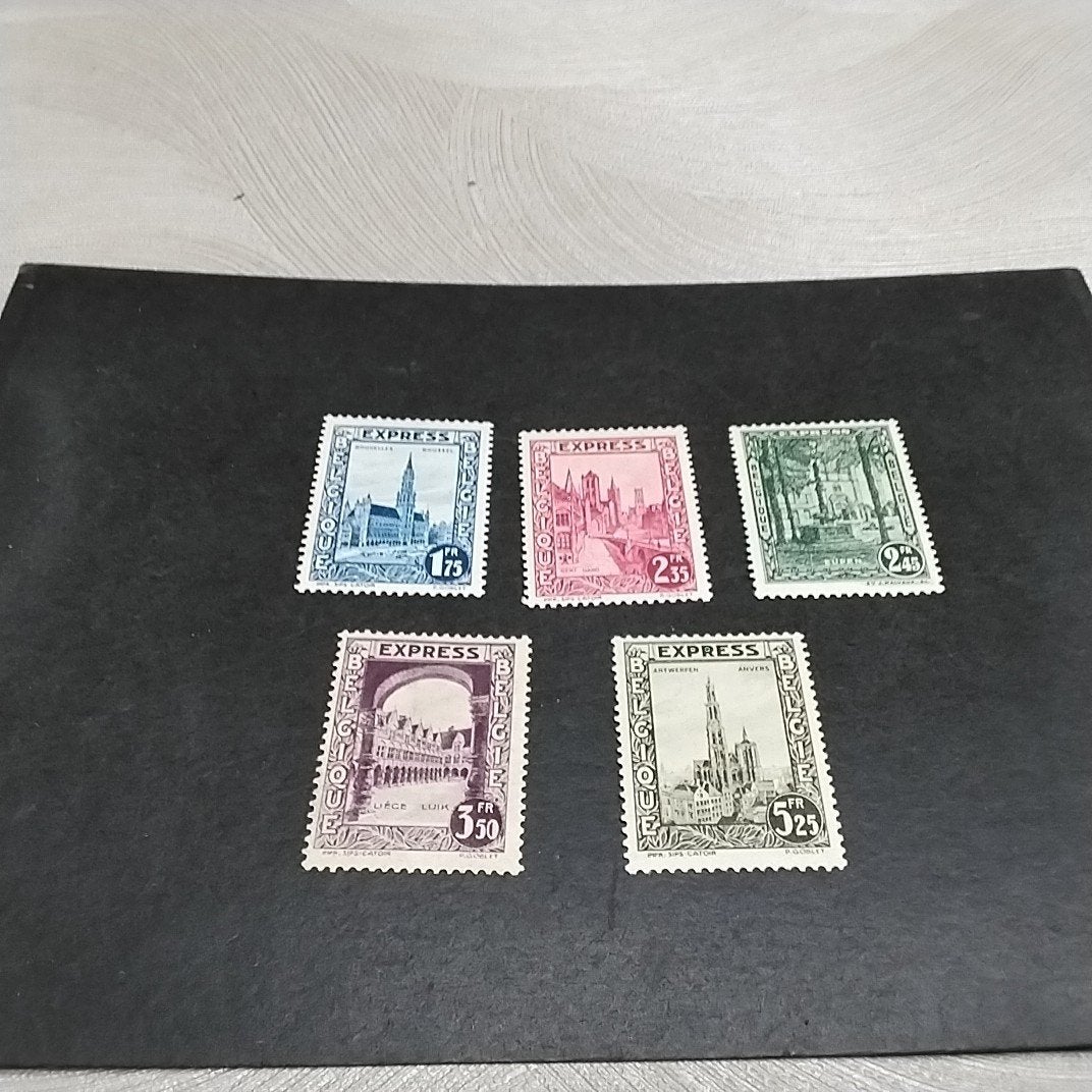 BELGIE 292 C/G met scharnier en cote 45,00 €, Ophalen of Verzenden