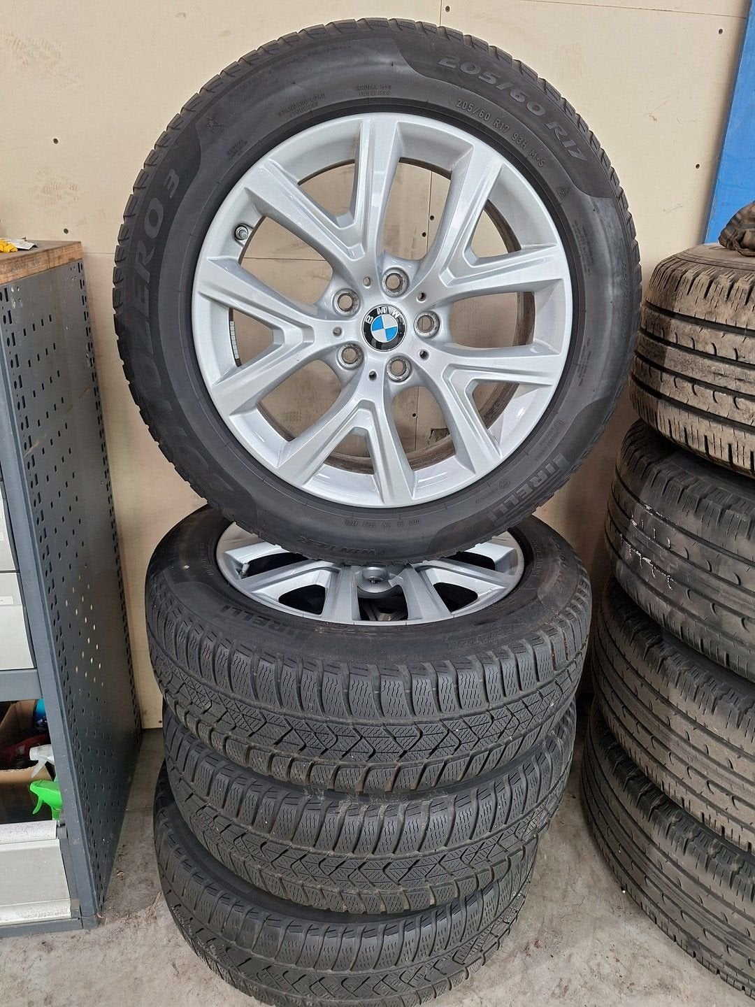 Bmw X1 Winterset 17 Inch Origineel, Pneus et Jantes, Pneus hiver, -, Véhicule de tourisme