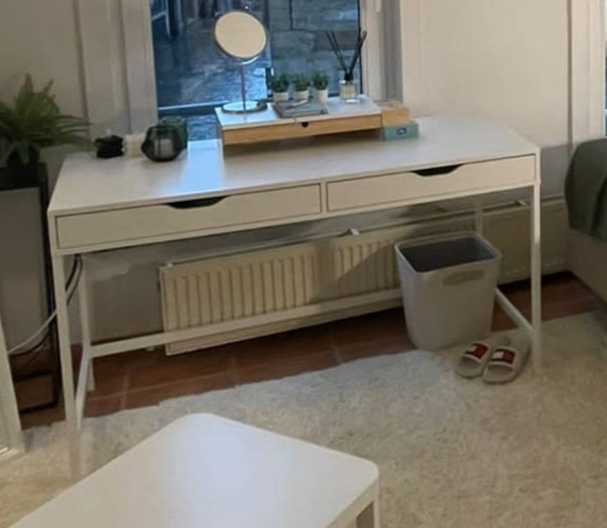 bureau ikea, Huis en Inrichting, Ophalen, IKEA