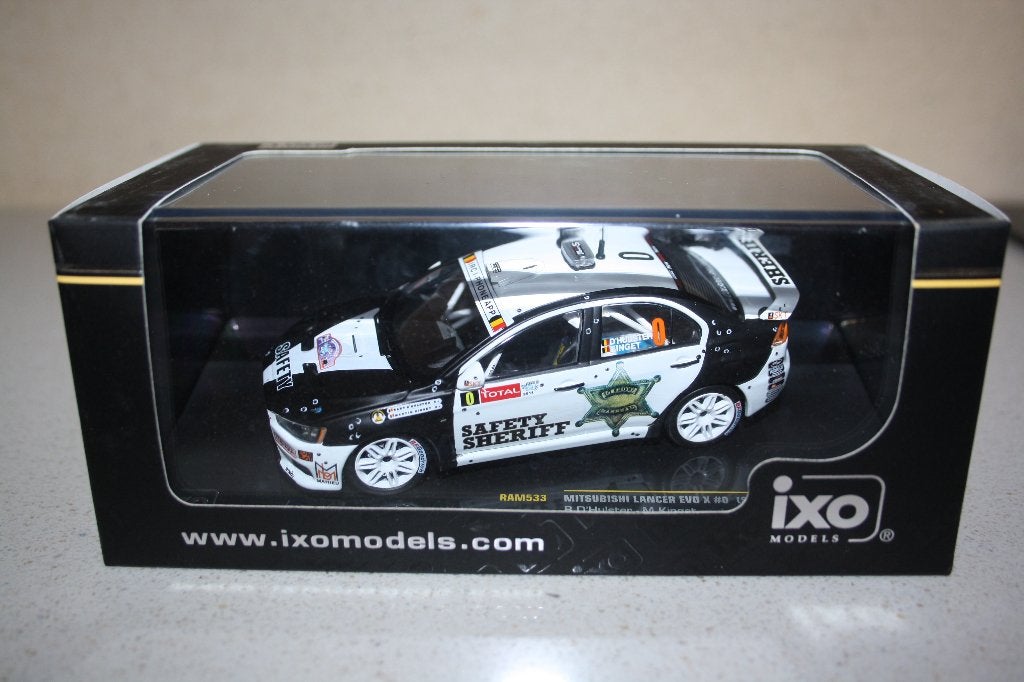 1:43 ixo mitsubishi lancer x #0 safety sheriff Ypres 2011., Ophalen of Verzenden, Zo goed als nieuw, Auto