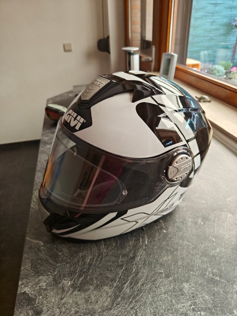 Motorhelm - GIVI X.23 Sydney Eclipse Zwart-Wit, Motoren, Kleding | Motorhelmen, Systeemhelm, Dames, L, Tweedehands