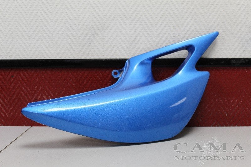 COQUE CÔTÉ DROIT Kawasaki ER-5 2001-2005 (ER5 ER500C-D), Dhr. S. di Majo, Utilisé, Info@cama-motorparts.nl, P.J. Troelstraweg 8 8
3144 CX  MAASSLUIS, NL