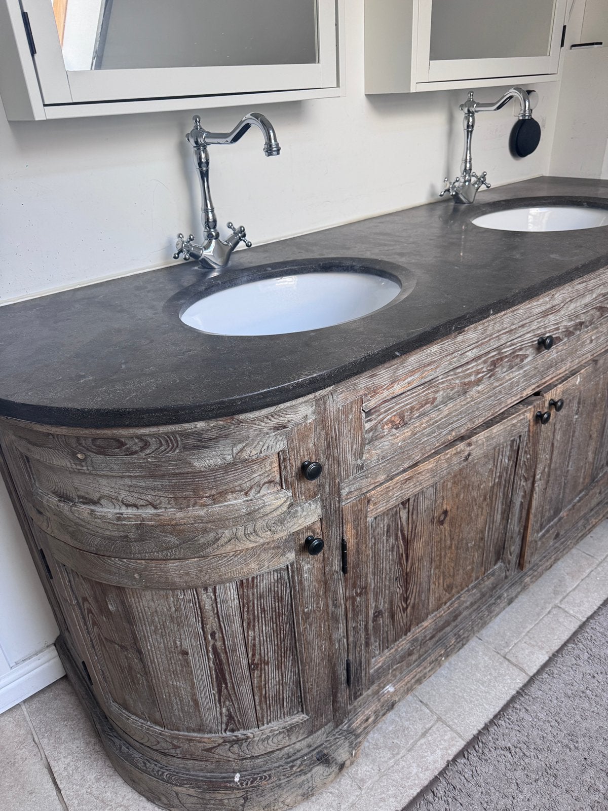 Prachtig landelijk badkamermeubel met dubbele lavabo, Ophalen, Gebruikt, Wastafelkast