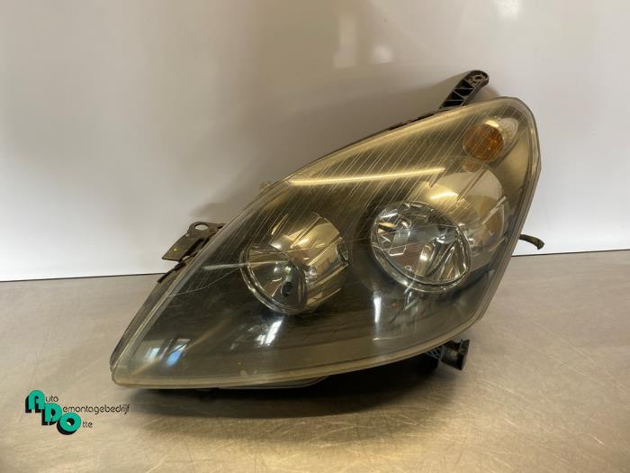 Koplamp links van een Opel Zafira B (Zafira B 05-), Auto-onderdelen, Gebruikt, -, -, Opel