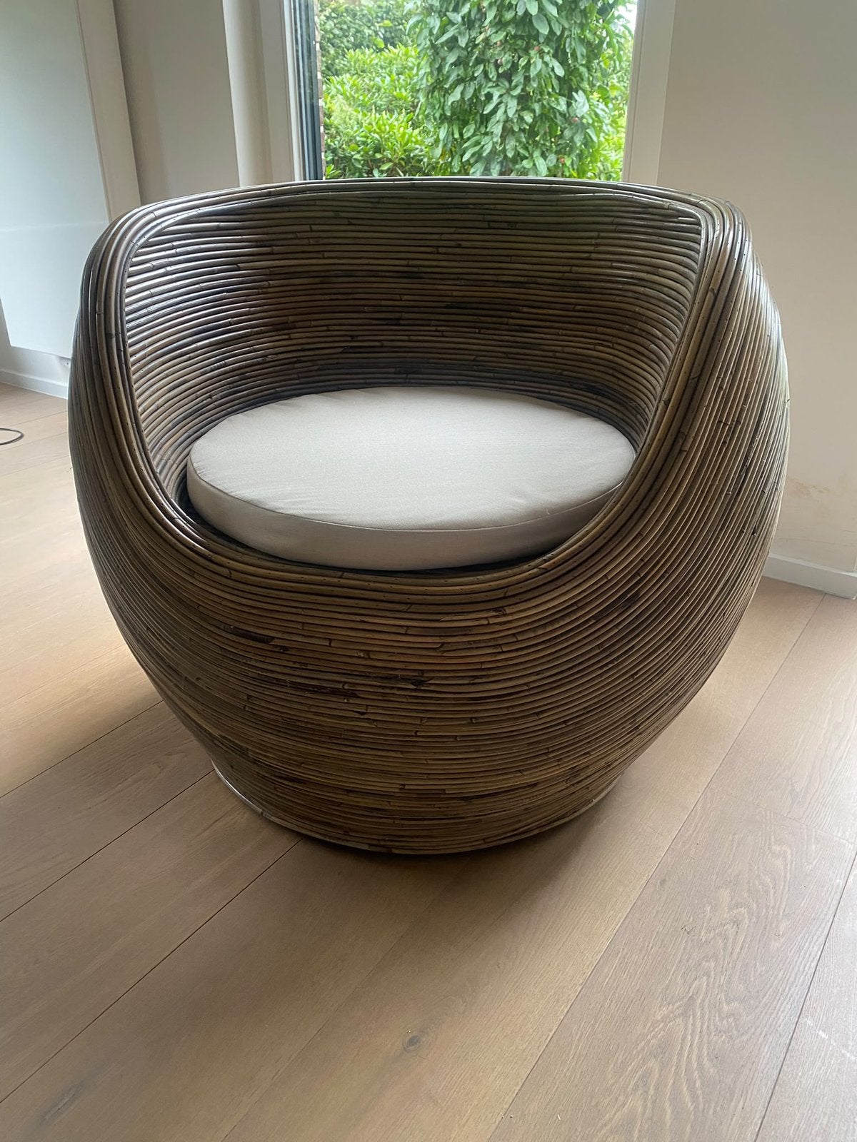 Rond zeteltje (nieuw), Ophalen, Nieuw