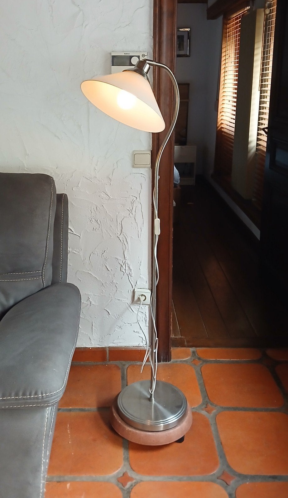 Lampadaire sur pied, Maison & Meubles, Lampes | Lampadaires, Enlèvement