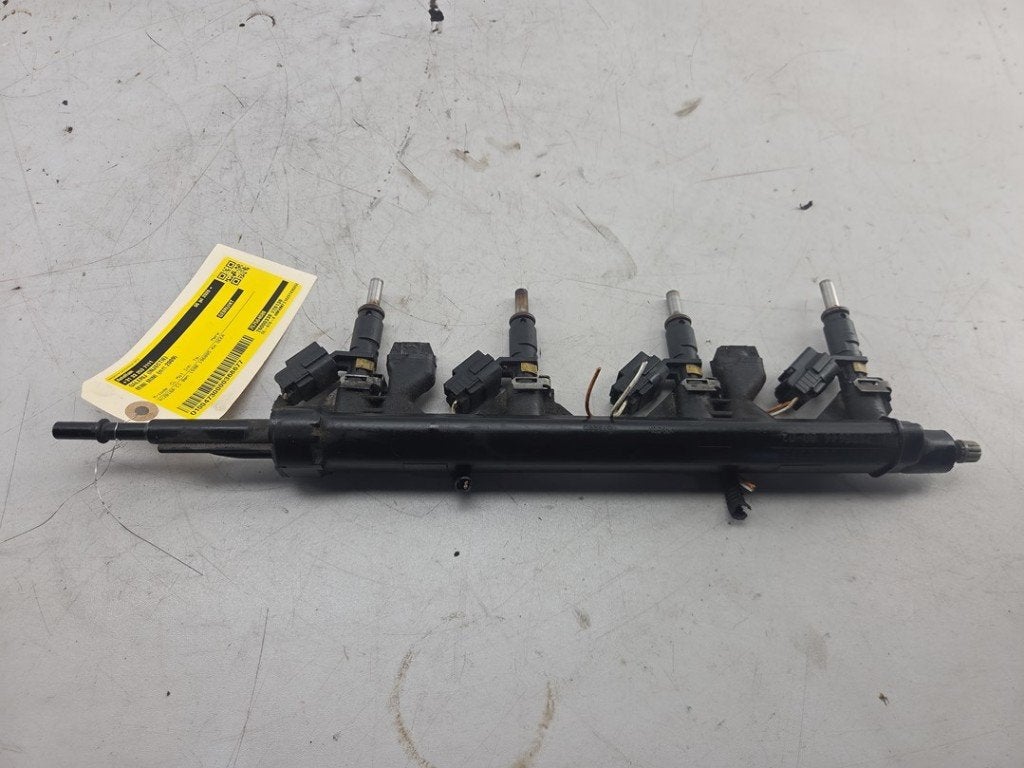 RAMPE D'INJECTION Mini Mini (R56) (|13537528176|7528176|), Petuelring 130
80809  München, DE, Mini, Utilisé, Minikundenbetreuung@mini.de