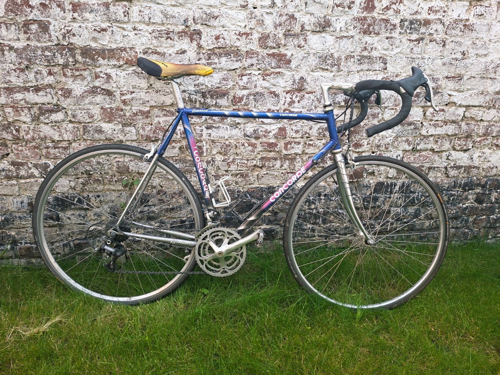 Un Concorde Toscana vintage avec des engrenages au volant !, Enlèvement