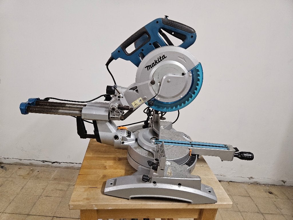 Makita Radiaal Afkortzaag, Ophalen, Gebruikt, Afkortzaag, Makita/bosch