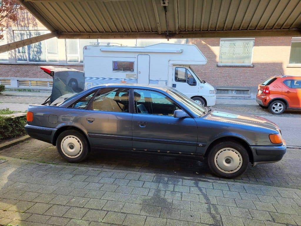Audi 100 C4 Old-timer 2.3cc benzine, Automaat, foto 2