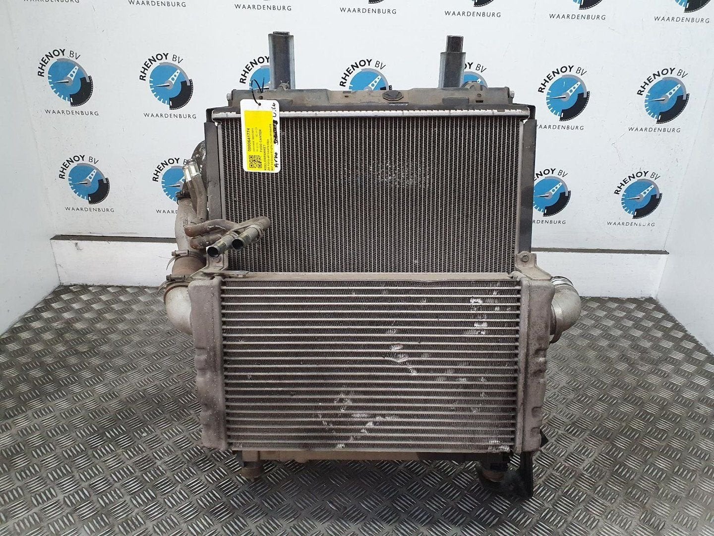 MITSUBISHI FUSO CANTER 7C18 7500/340  KOELERPAKKET 2015, Auto-onderdelen, Overige Auto-onderdelen, Gebruikt, ARN erkend, Stiba lid