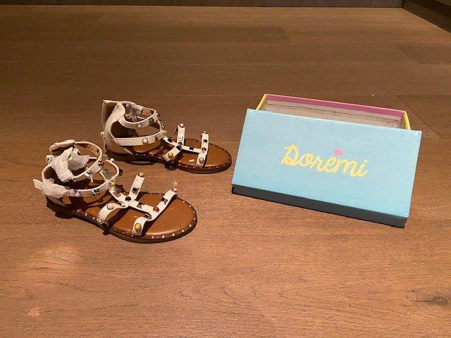 Nieuwe sandalen meisjes maat 30, merk Doremi, Ophalen of Verzenden, Nieuw, Meisje