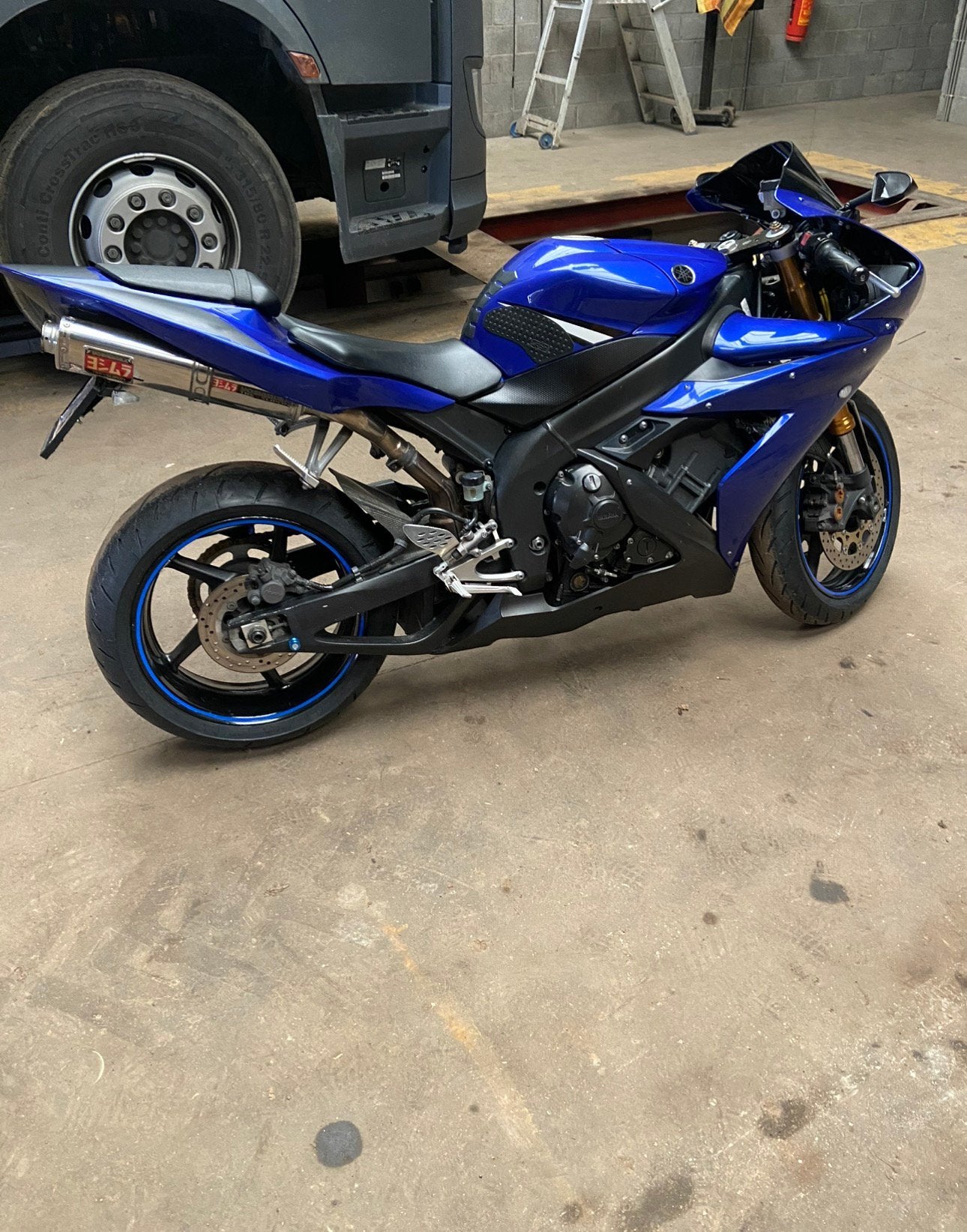Yamaha r1, Motos, Plus de 35 kW, Super Sport, Particulier, 4 cylindres