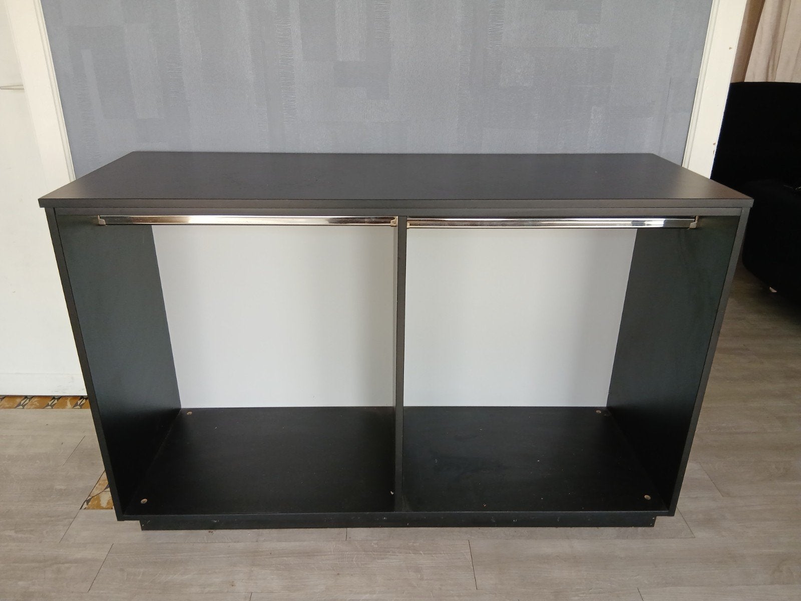 zwarte kleerkast/ dressoir, Ophalen, Gebruikt, 100 tot 150 cm, Overige houtsoorten