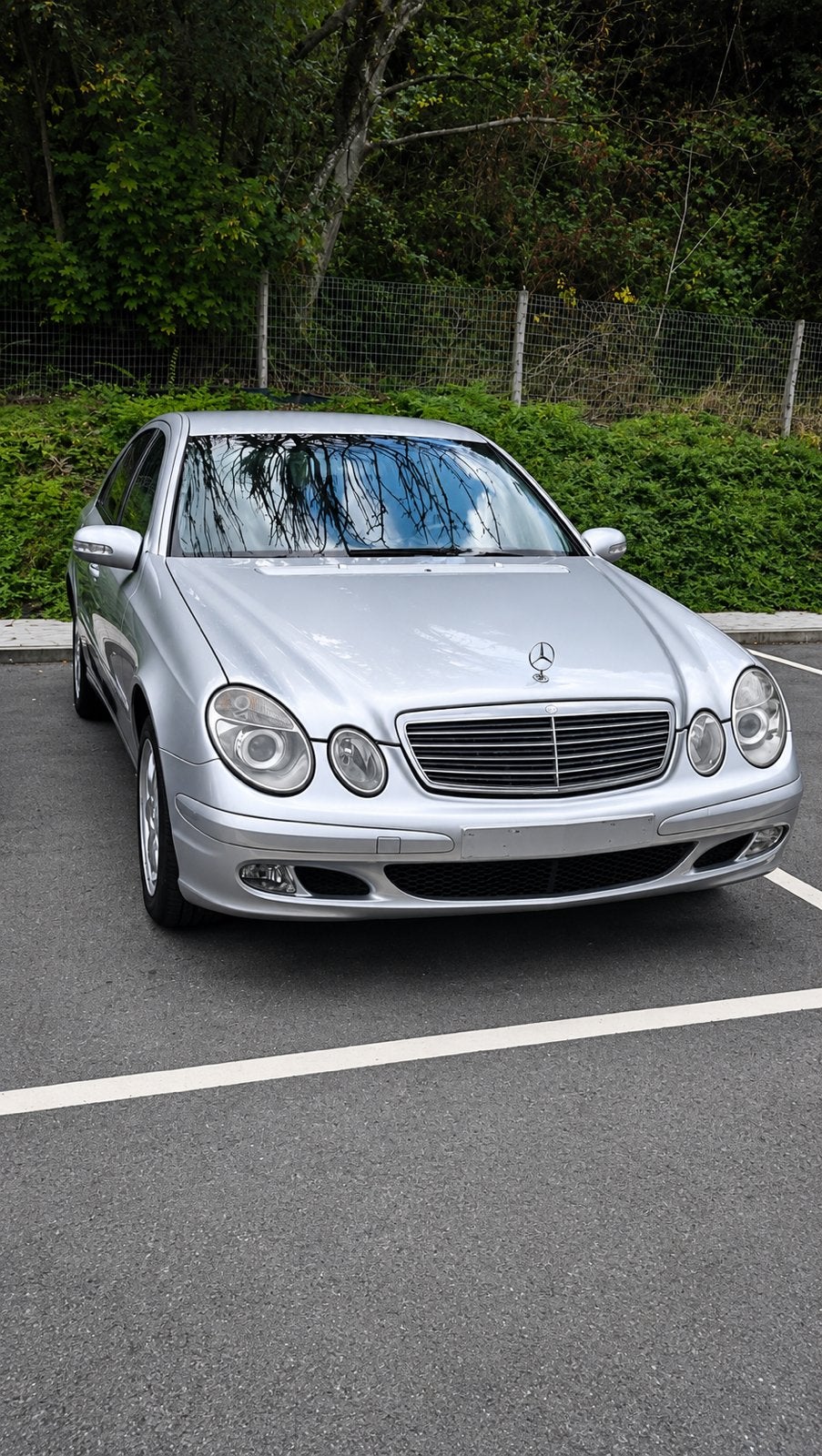 Mercedes E 220 CDI (W211) - 2003. automatique, Achat, Entreprise, Carnet d'entretien, 5 portes