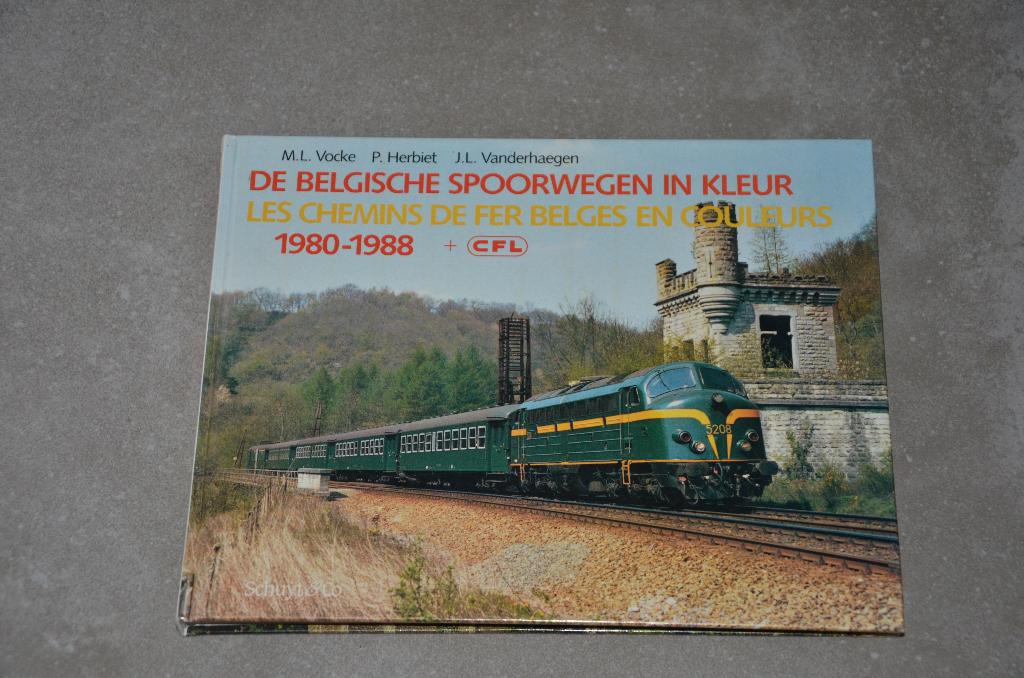 Belgische spoorwegen NMB+CFL 1980/1988-176 pagina's, Ophalen of Verzenden, Gebruikt