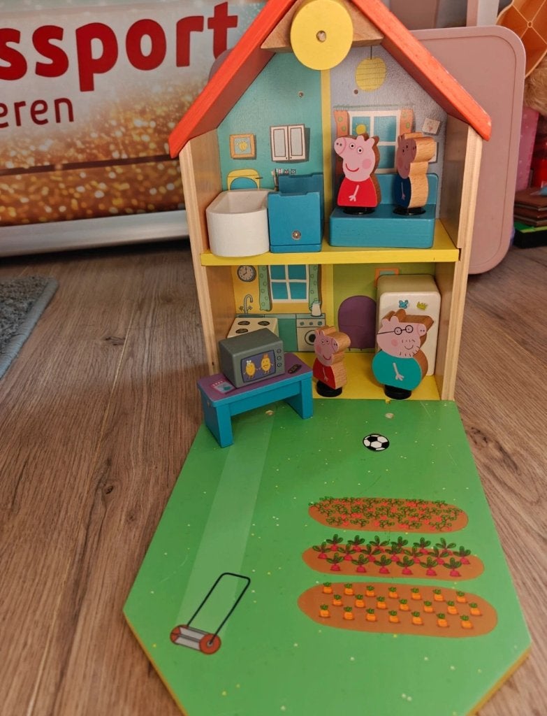 Peppa Big - houten huisje, Ophalen, Zo goed als nieuw, Overige typen