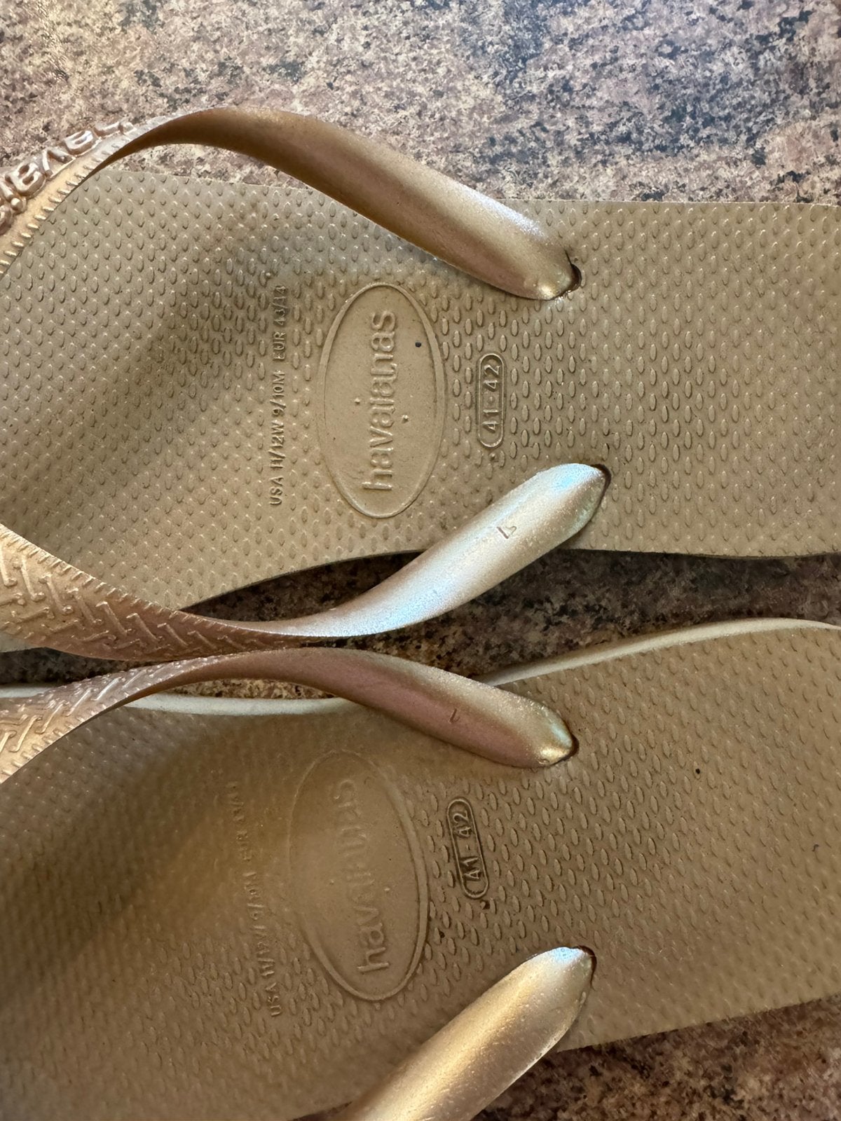 Havaianas, Enlèvement, Comme neuf