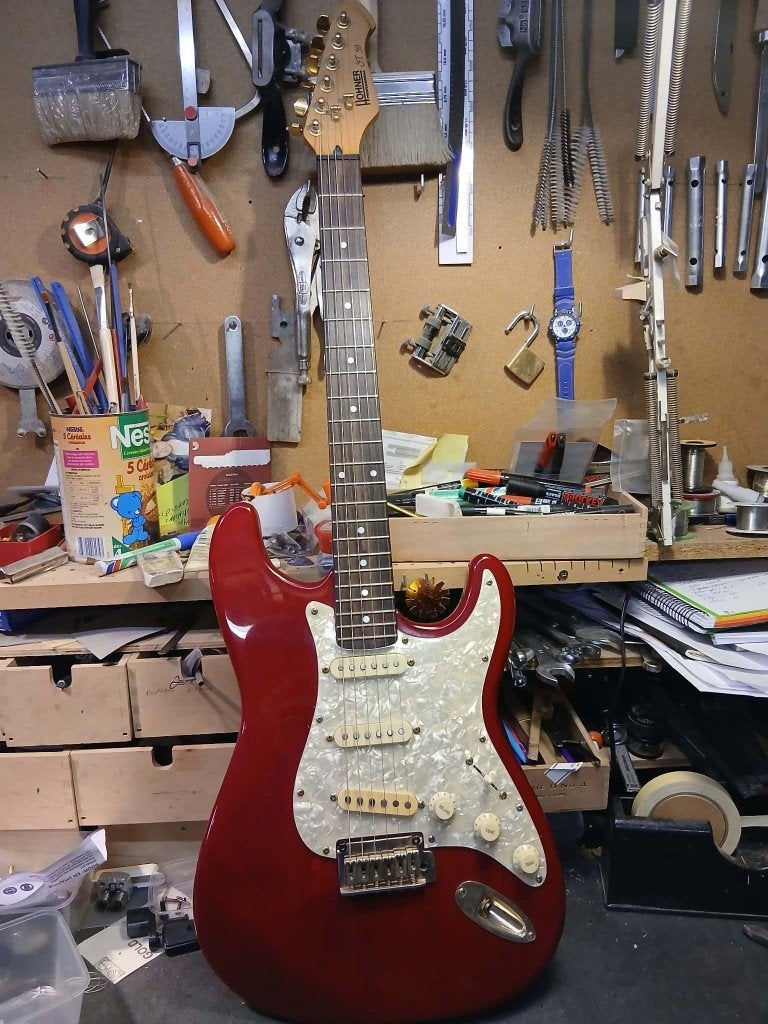 hohner strat, Musique & Instruments, Enlèvement ou Envoi, Utilisé, Solid body, Fender