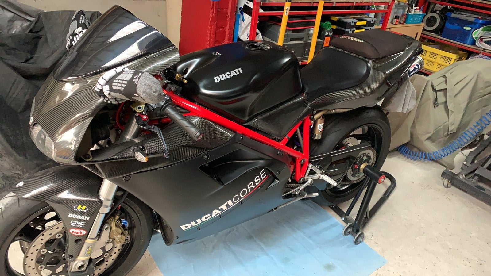 Ducati 916, Particulier