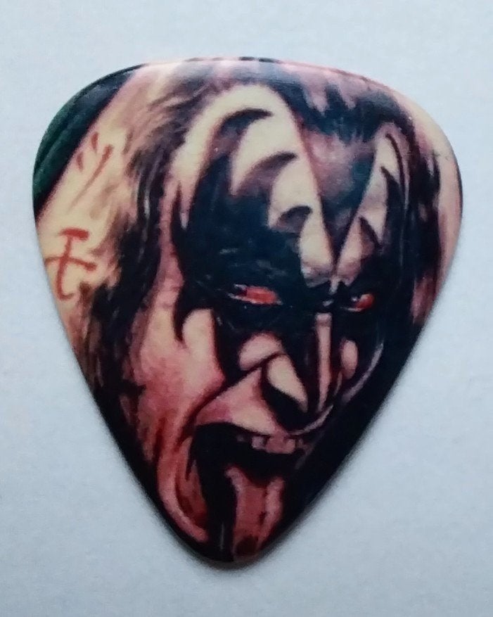 5 médiators de guitare de Gene Simmons KISS pour 3 euros, Musique & Instruments, Enlèvement ou Envoi, Neuf, Guitare électrique