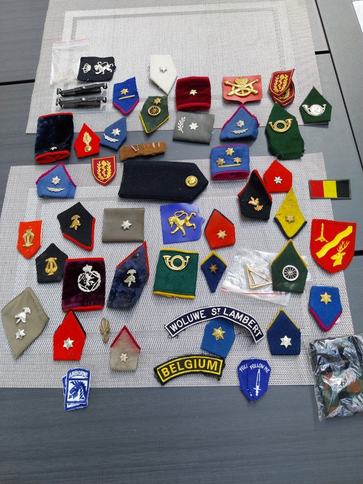 Lot militaire kentekens., Verzamelen, Ophalen