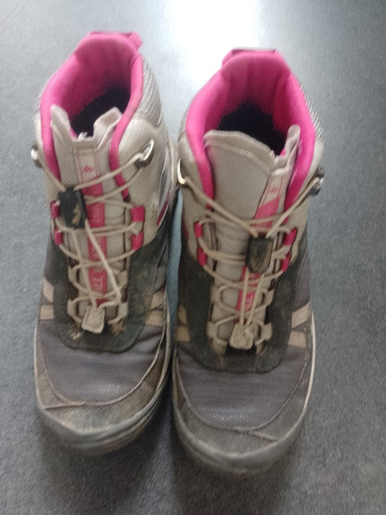 Wandelschoenen maat 35, Sport en Fitness, Bergsport en Wandelen, Ophalen, Zo goed als nieuw, Schoenen