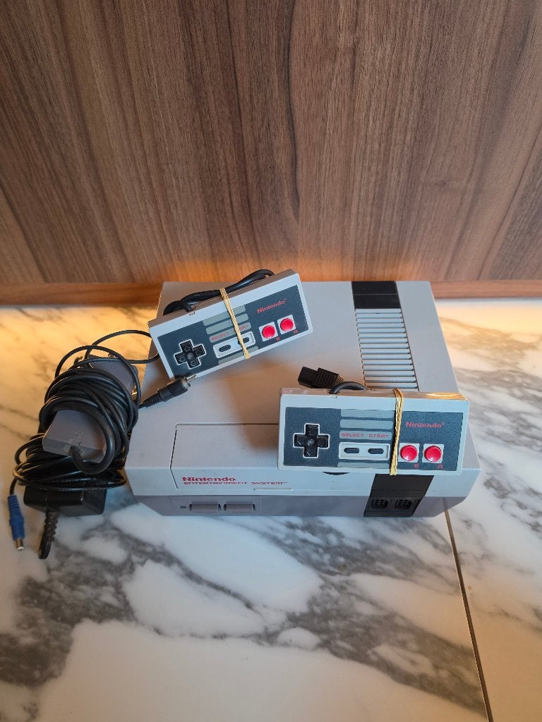 Nintendo Nes, Consoles de jeu & Jeux vidéo, Enlèvement, Utilisé, Avec 2 manettes