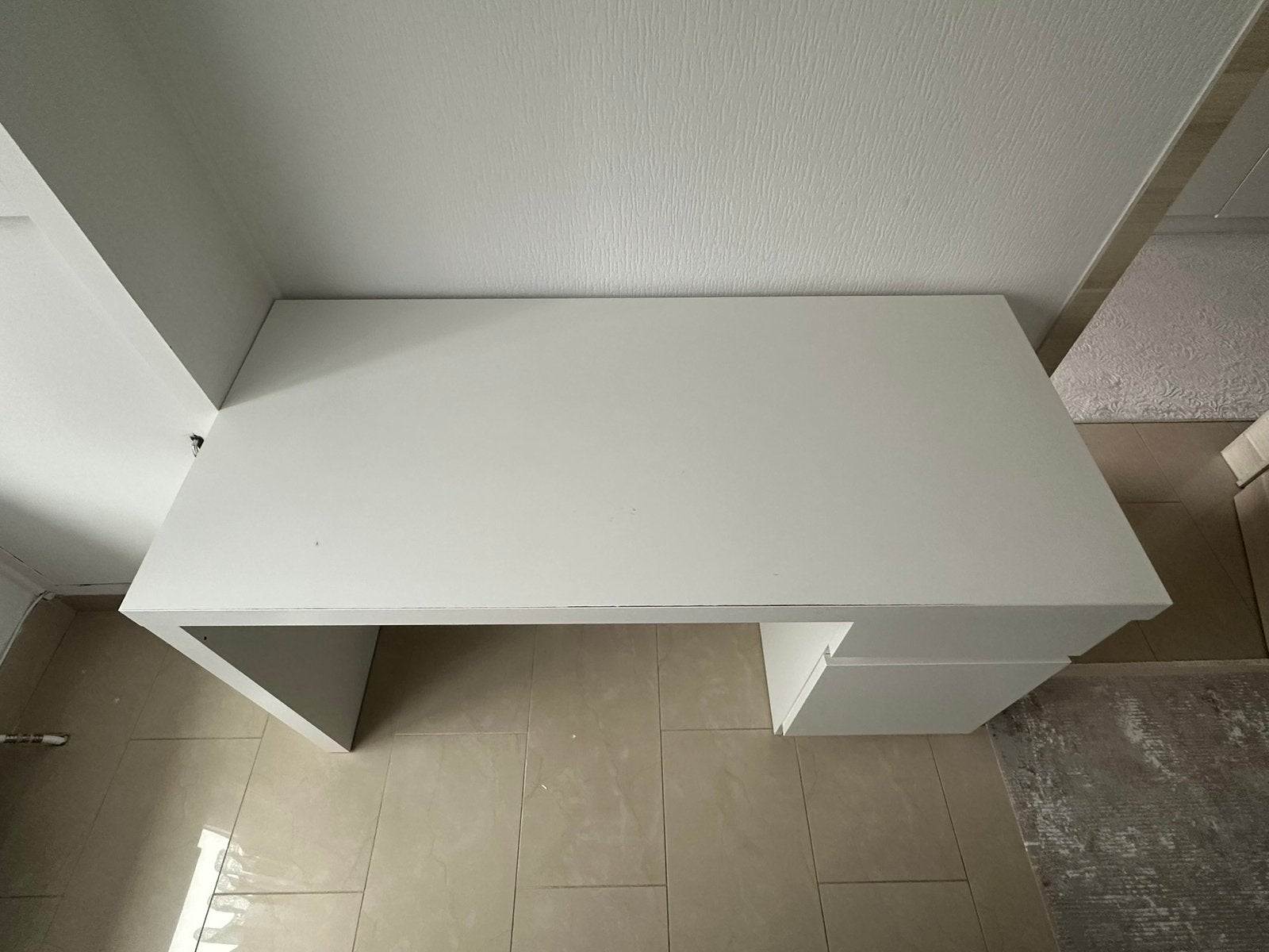 witte bureau, Huis en Inrichting, Ophalen, Gebruikt, IKEA, Schoolbureau