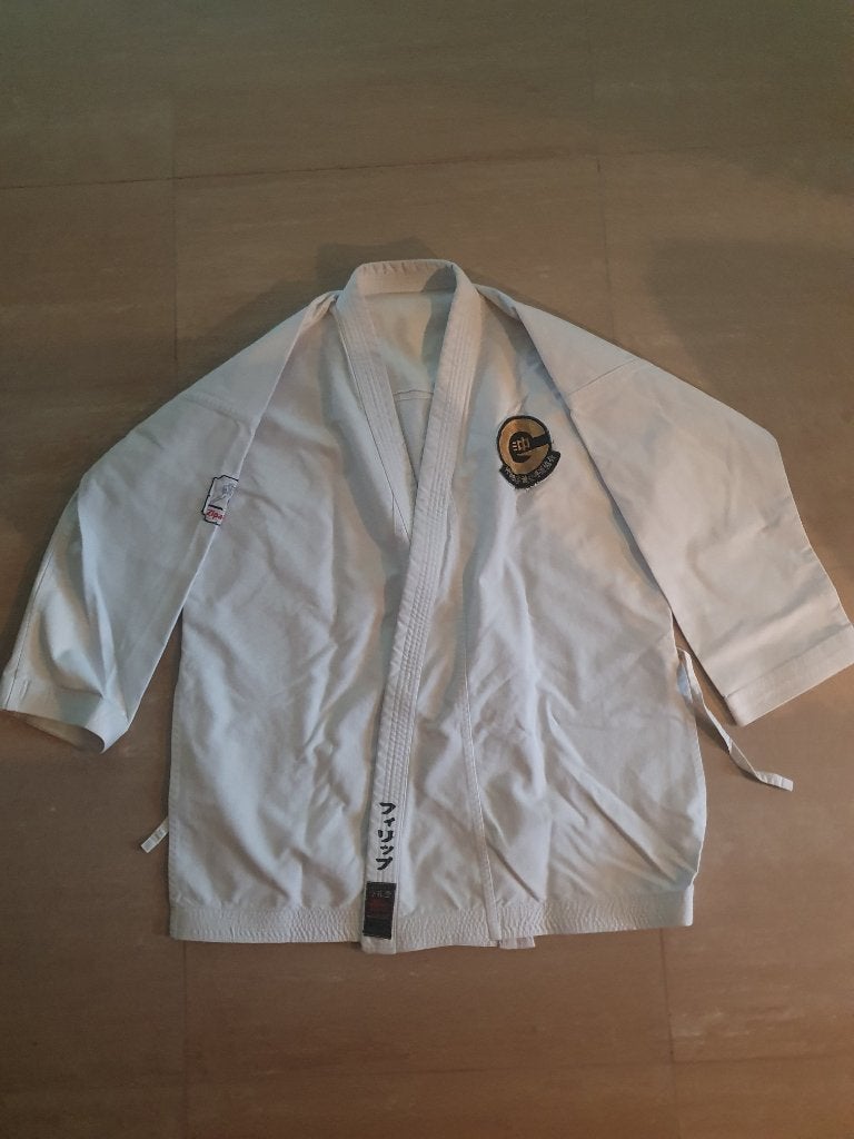 shureido shihon karate kimono met toebehoren, Sport en Fitness, Vechtsporten en Zelfverdediging, Ophalen, Vechtsportpak, Maat L
