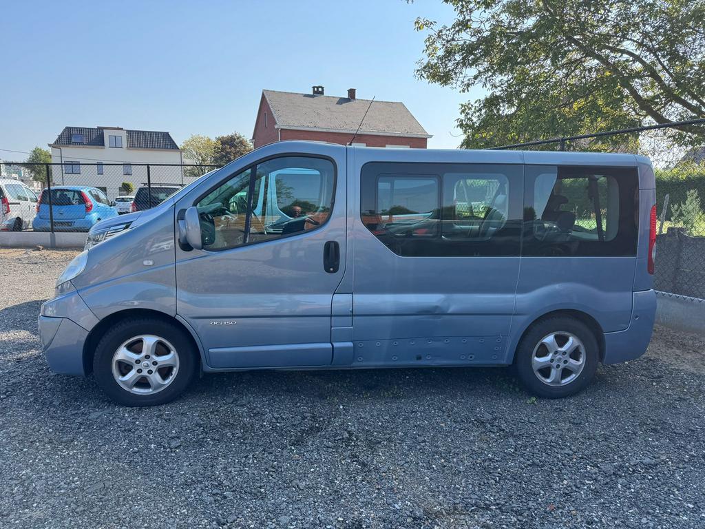 Renault Trafic Passenger 2.5 DCI 8pl / Export Autom Problem, Autos, 8 places, Achat, 2500 cm³, Entreprise