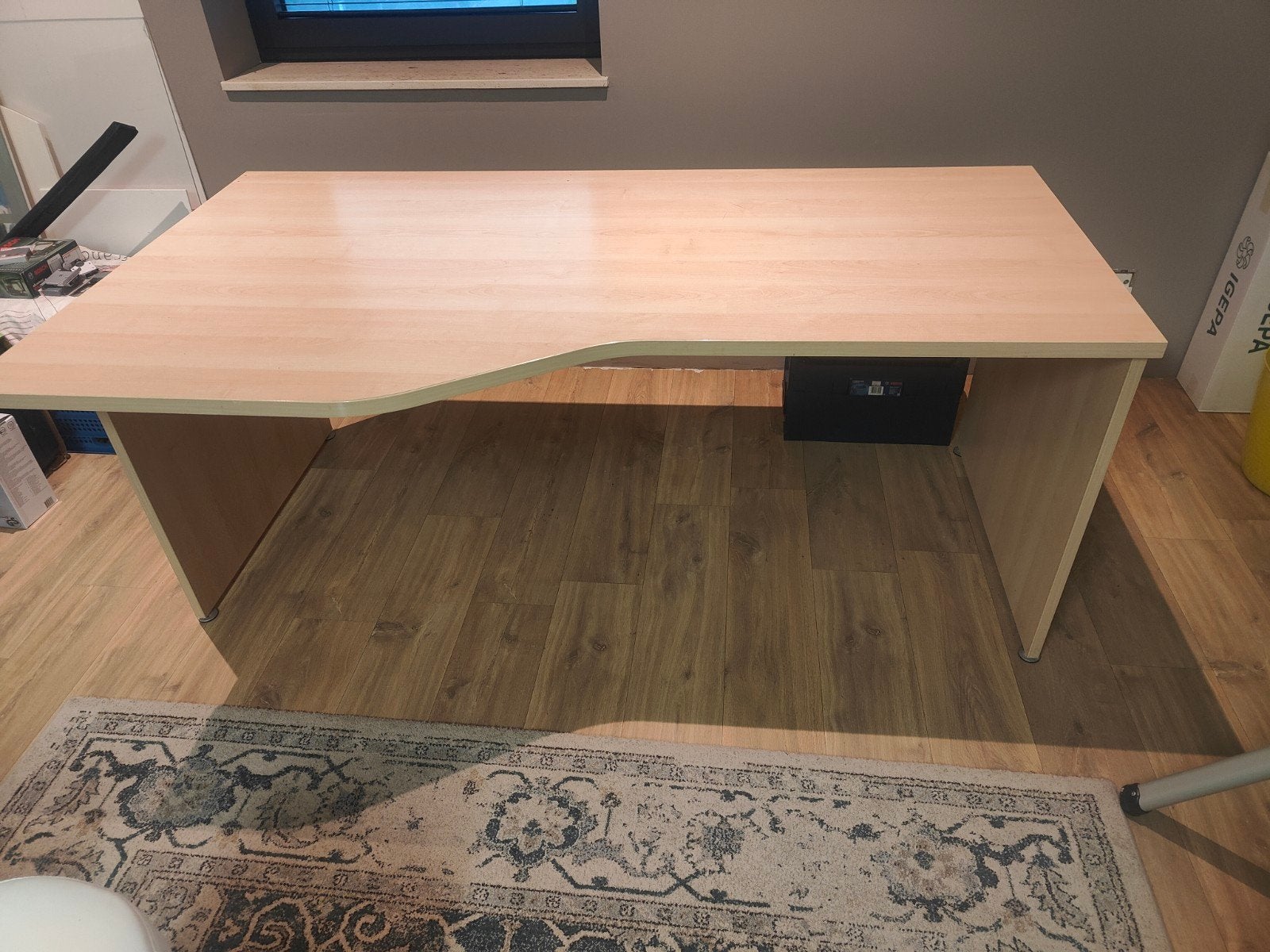 GRATIS. Perfecte Bureau en kruk, Ophalen