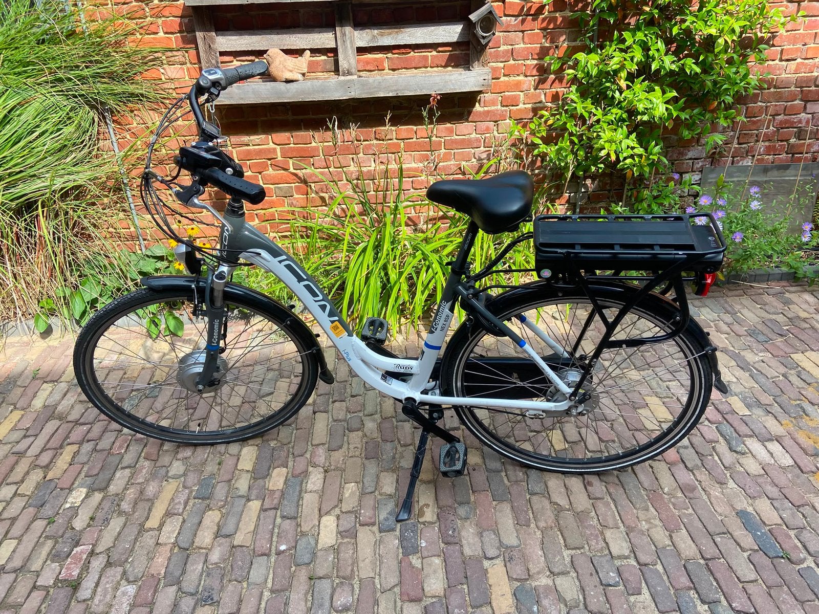 Elektrische fiets Icon, Fietsen en Brommers, Ophalen, Gebruikt, 30 tot 50 km per accu, Overige merken