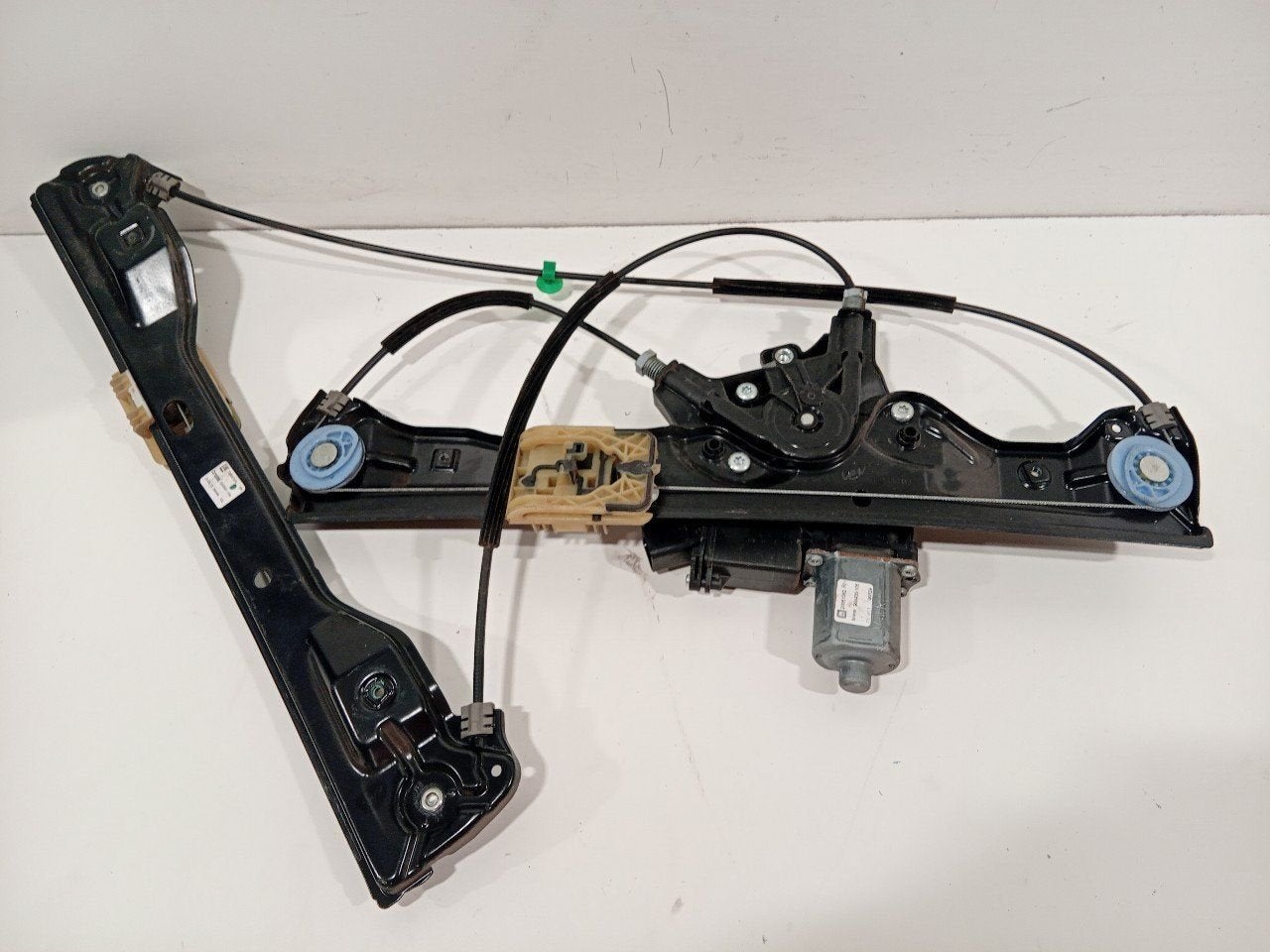 Raammechaniek elektrisch rechts voor Opel Adam, Onderdelen@venauto.nl, Van der Ven Autorecycling B.V., Gebruikt, Ettenseweg 76, 4706 PB Roosendaal, The Netherlands