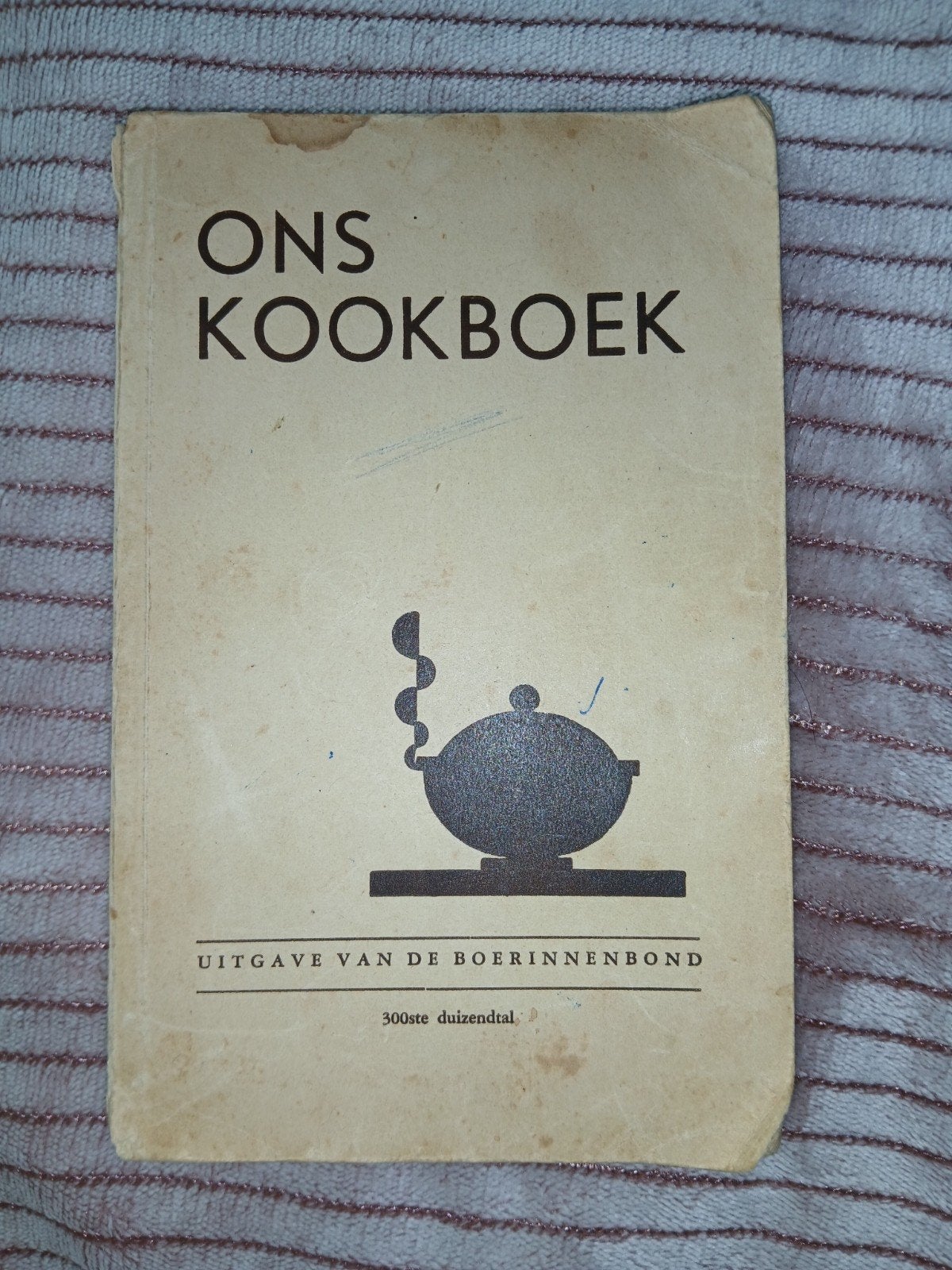 ons kookboek 1954 van de boerinnenbond, Boeken, Gelezen, Ophalen of Verzenden, Nederland en België, De boerinnenbond