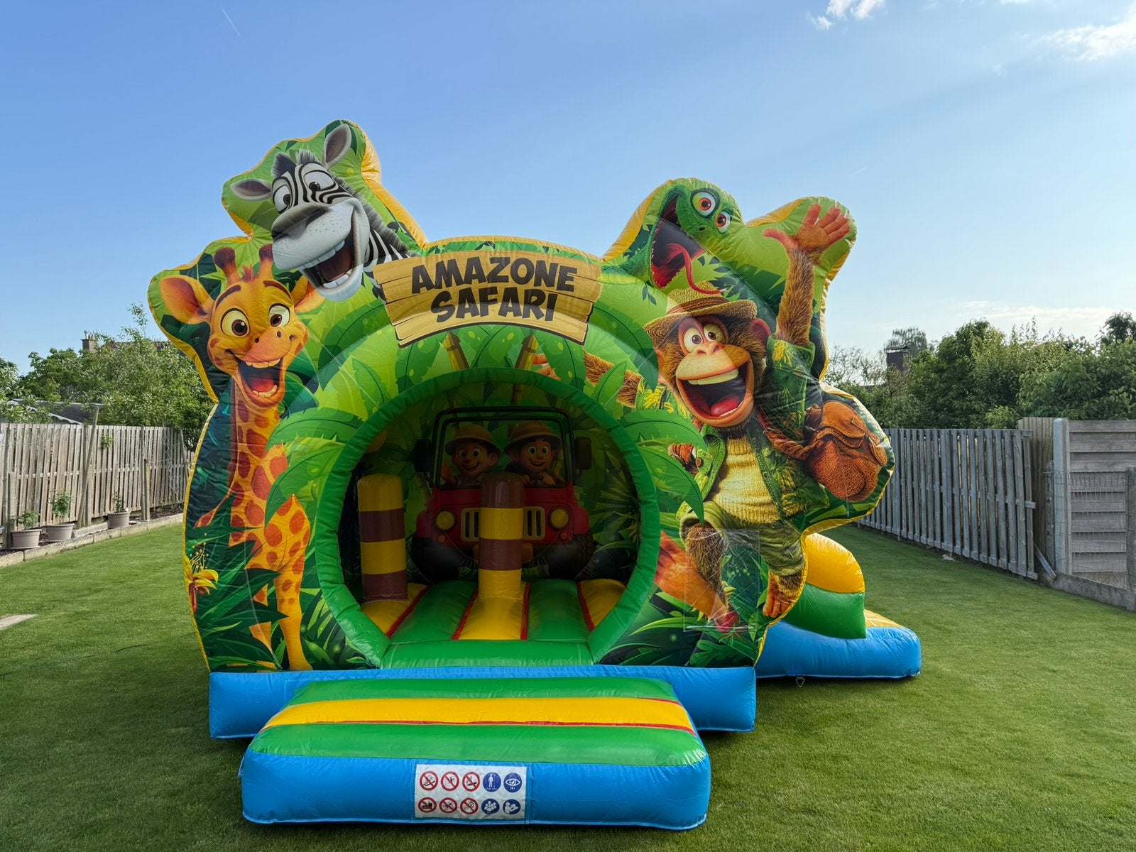 Jungle Safari springkasteel dome te huur, Ophalen