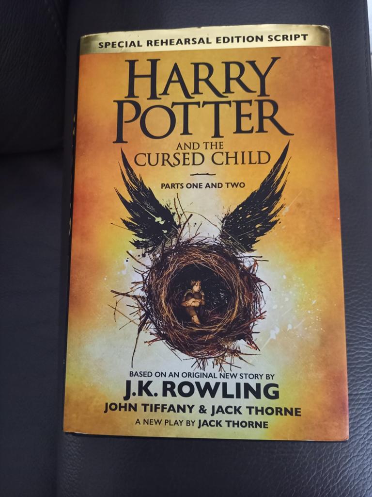Harry potter and the Cursed Child part one and two Engels, Ophalen of Verzenden