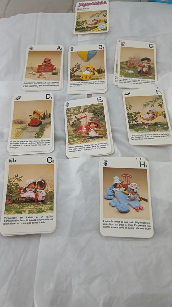 Jeu de cartes vintage Monchhichi Kiki 1978 - complet, Enlèvement ou Envoi