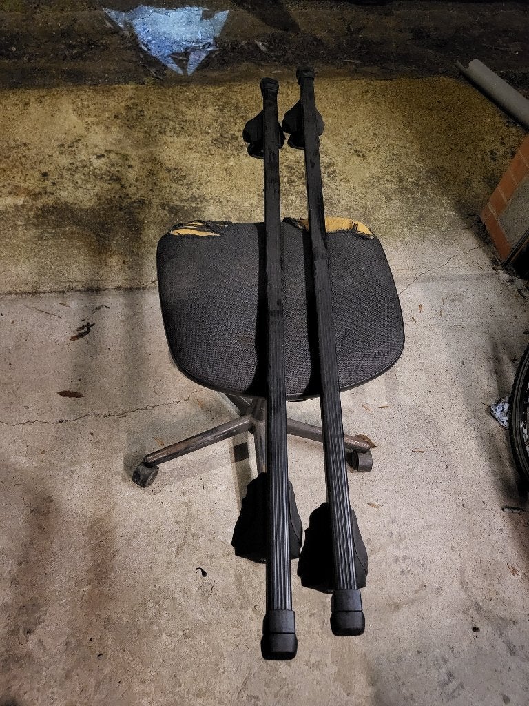 Thule dakdragers open dakrails. 124cm, Auto diversen, Dakdragers, Ophalen, Zo goed als nieuw