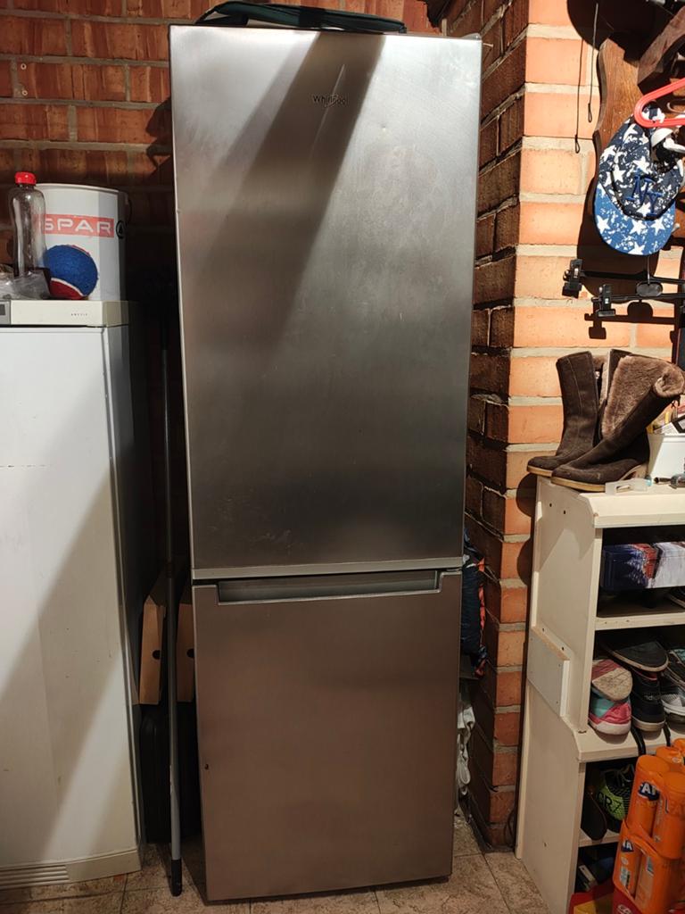 Koelkast met diepvries Whirlpool, Elektronische apparatuur, Koelkasten en IJskasten, Ophalen