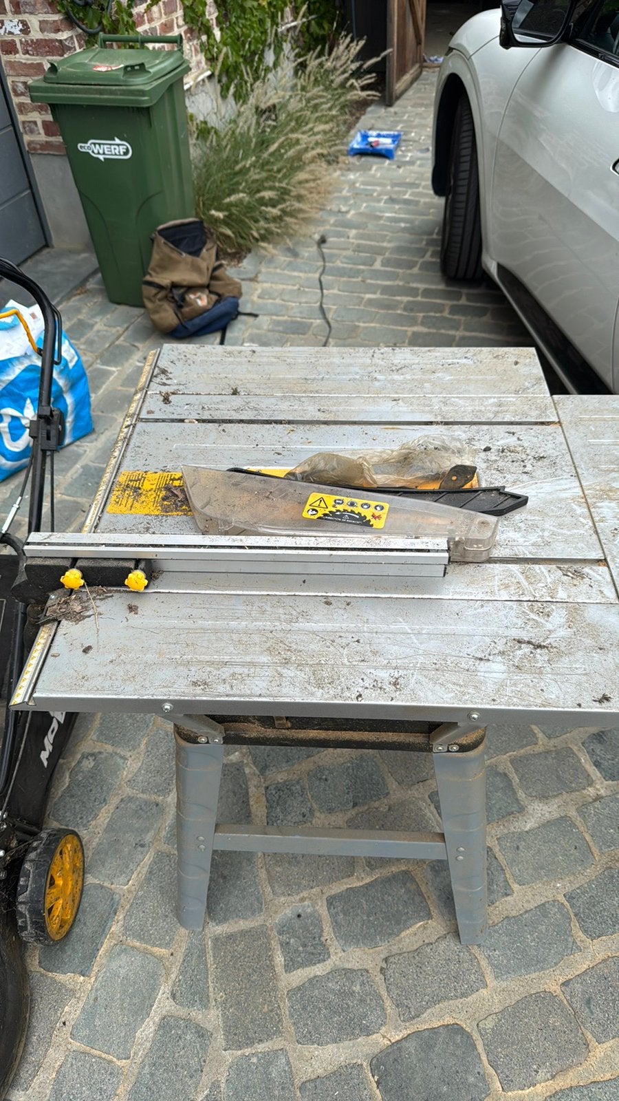 Scie à table - complète et fonctionnelle, Bricolage & Construction, Enlèvement, Comme neuf