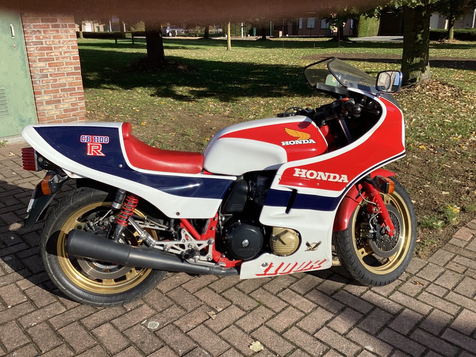 CB1100R, Enlèvement, Utilisé