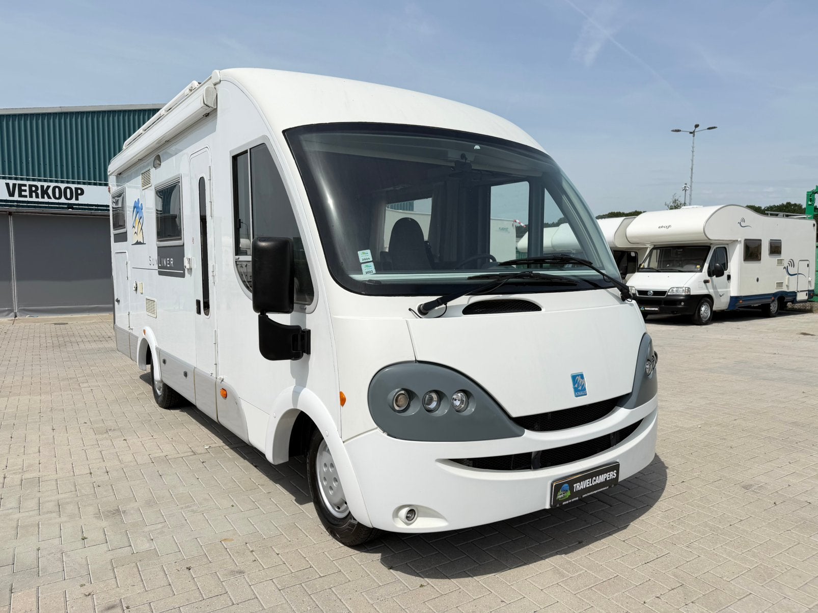CAMPING-CAR INTÉGRÉ KNAUS SUNLINER | 2,8 JTD | GARAGE XXL |, Caravanes & Camping, Camping-cars, Jusqu'à 4, 6 à 7 mètres, Fiat