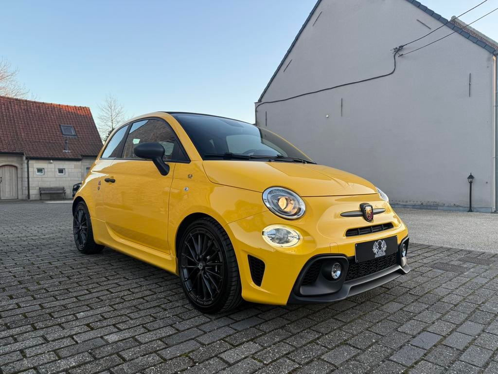 Abarth 595C Competizione 180PK CABRIO/SABELT/BREMBO/MONZA/.., Auto's, Voorwielaandrijving, 4 zetels, 4 cilinders, Cabriolet