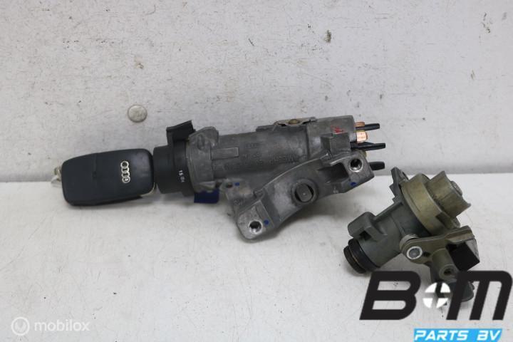Contactslot achterklepslot en sleutel Audi A4 8H 4B0905851N, Utilisé