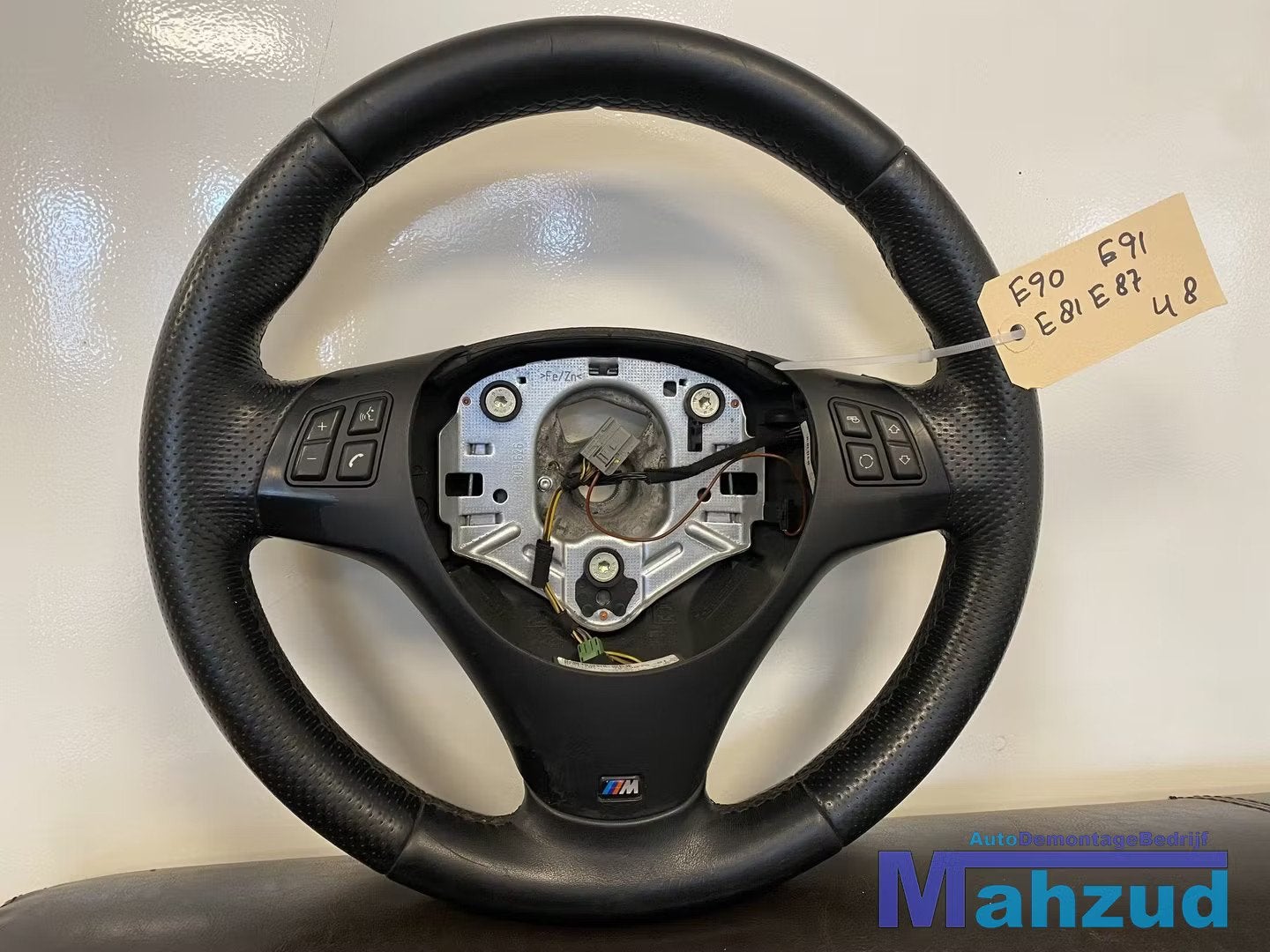 BMW 1 3 SERIE E87 E81 E90 E92 Sportstuur stuurwiel stuur m-s, Petuelring 130
80788  Munich, DE, Info@bmw.de, Utilisé, BMW