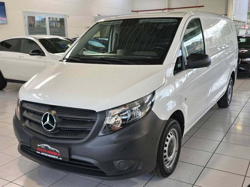 Mercedes-Benz Vito / 3 Zitplaatsen / Lichte vracht / Navigat, Auto's, Stof, Gebruikt, 4 cilinders, Wit