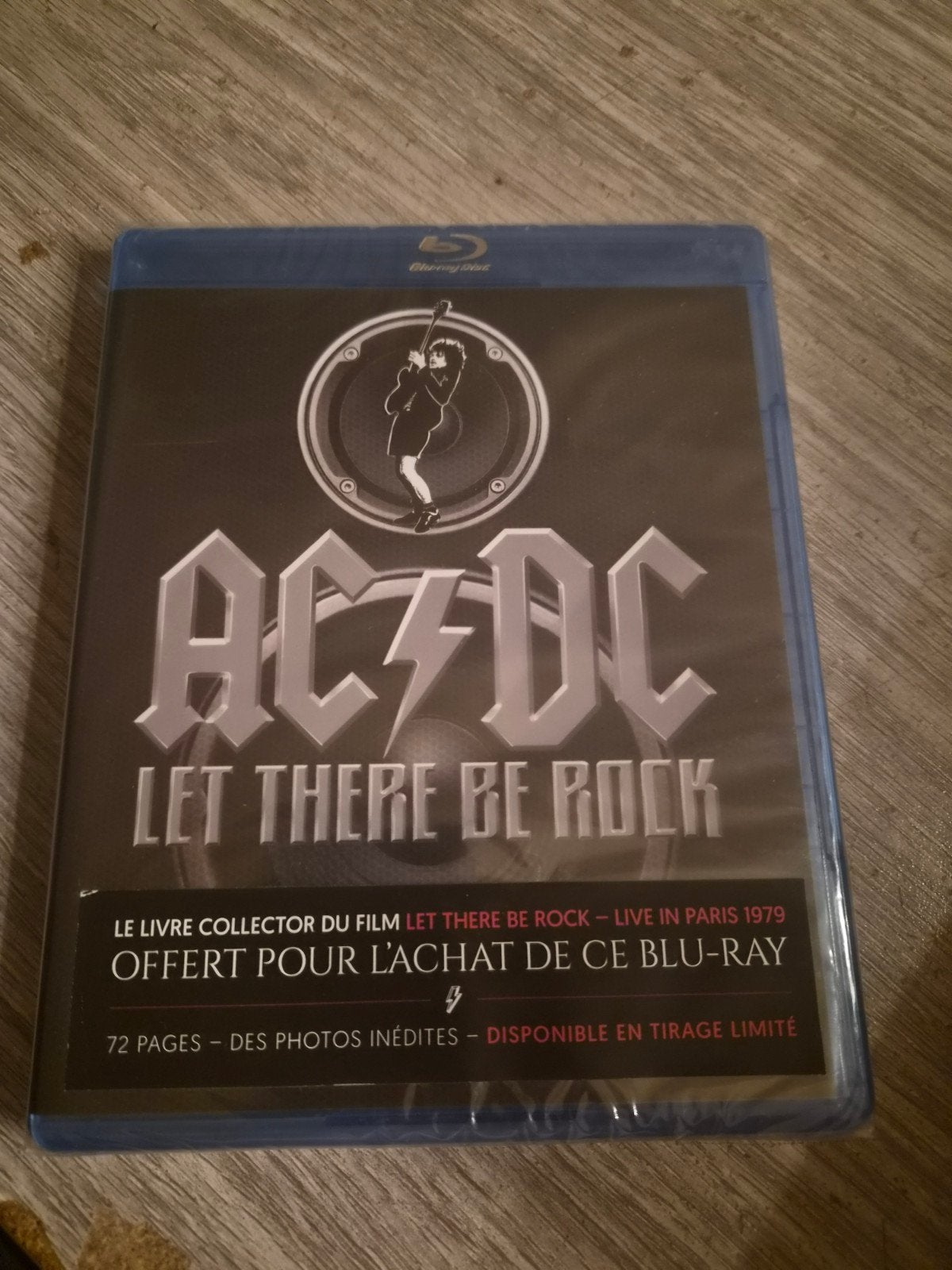 AC DC, Enlèvement ou Envoi