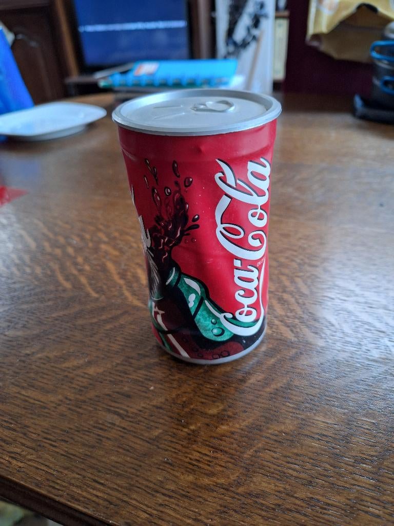 Coca cola dansend blikje, Ophalen of Verzenden